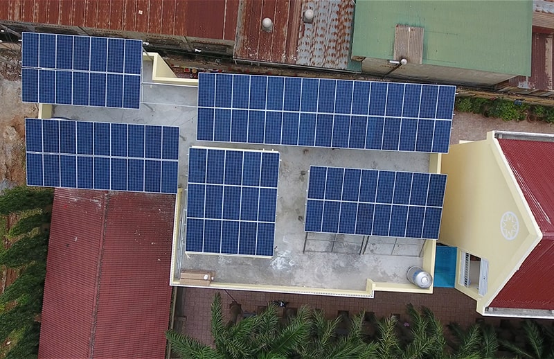 Lắp đặt điện mặt trời cho trường học – Vì sự phát triển của thế hệ tương lai